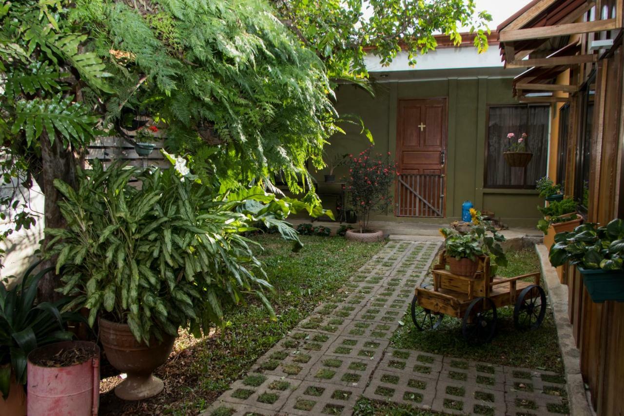 شقة San Antonio De Belen  في Laurel House المظهر الخارجي الصورة